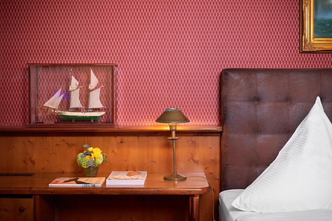 Hotel Nautilus Путбус Екстер'єр фото