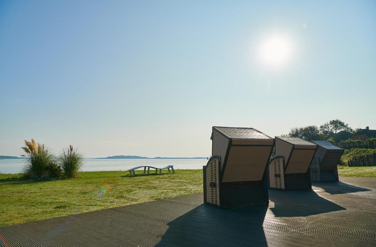 Hotel Nautilus Путбус Екстер'єр фото